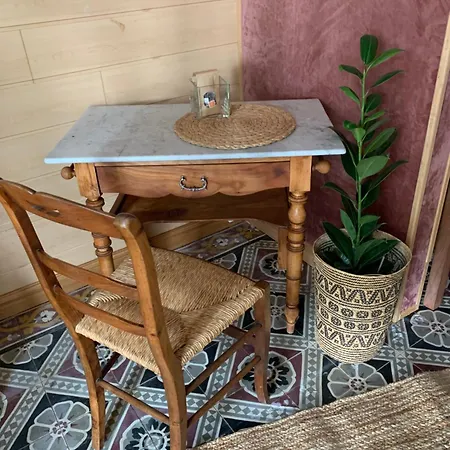 Maison Piffou Bed & Breakfast
